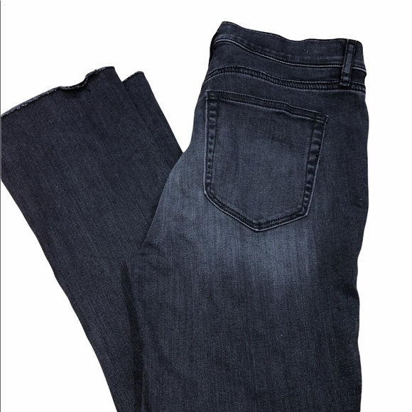 LOFT outlet size 6 Demi boot raw hem jeans - Picture 3 of 10